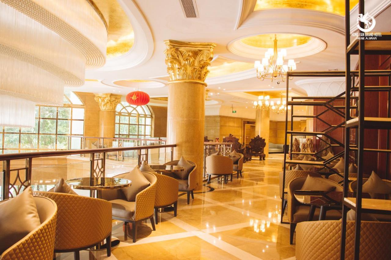 Hong Van Grand Hotel Mong Cai Esterno foto