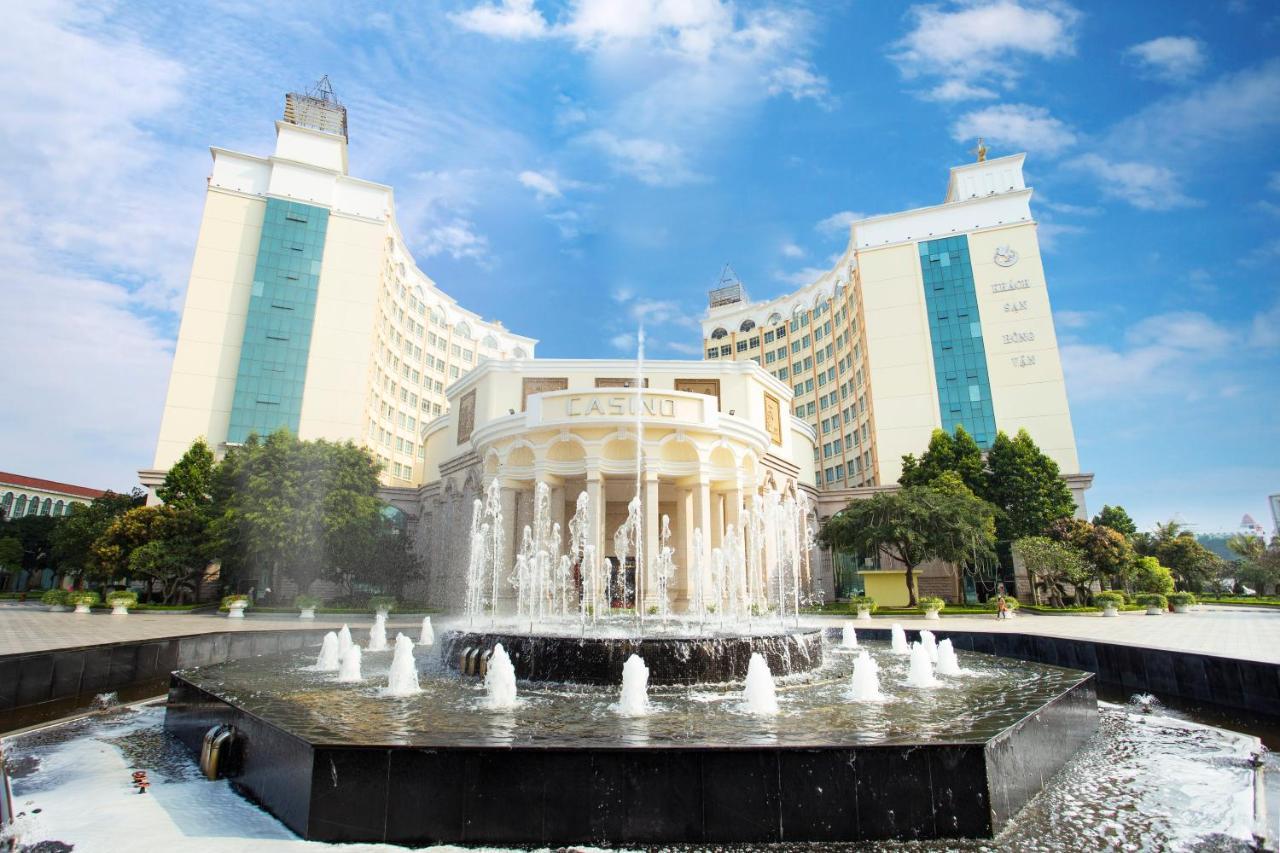 Hong Van Grand Hotel Mong Cai Esterno foto